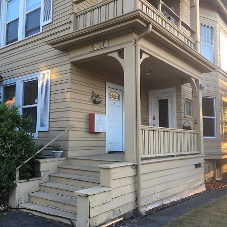 Entire Cozy Home In U-District Seattle Exterior photo